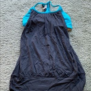 Lululemon tank with bra